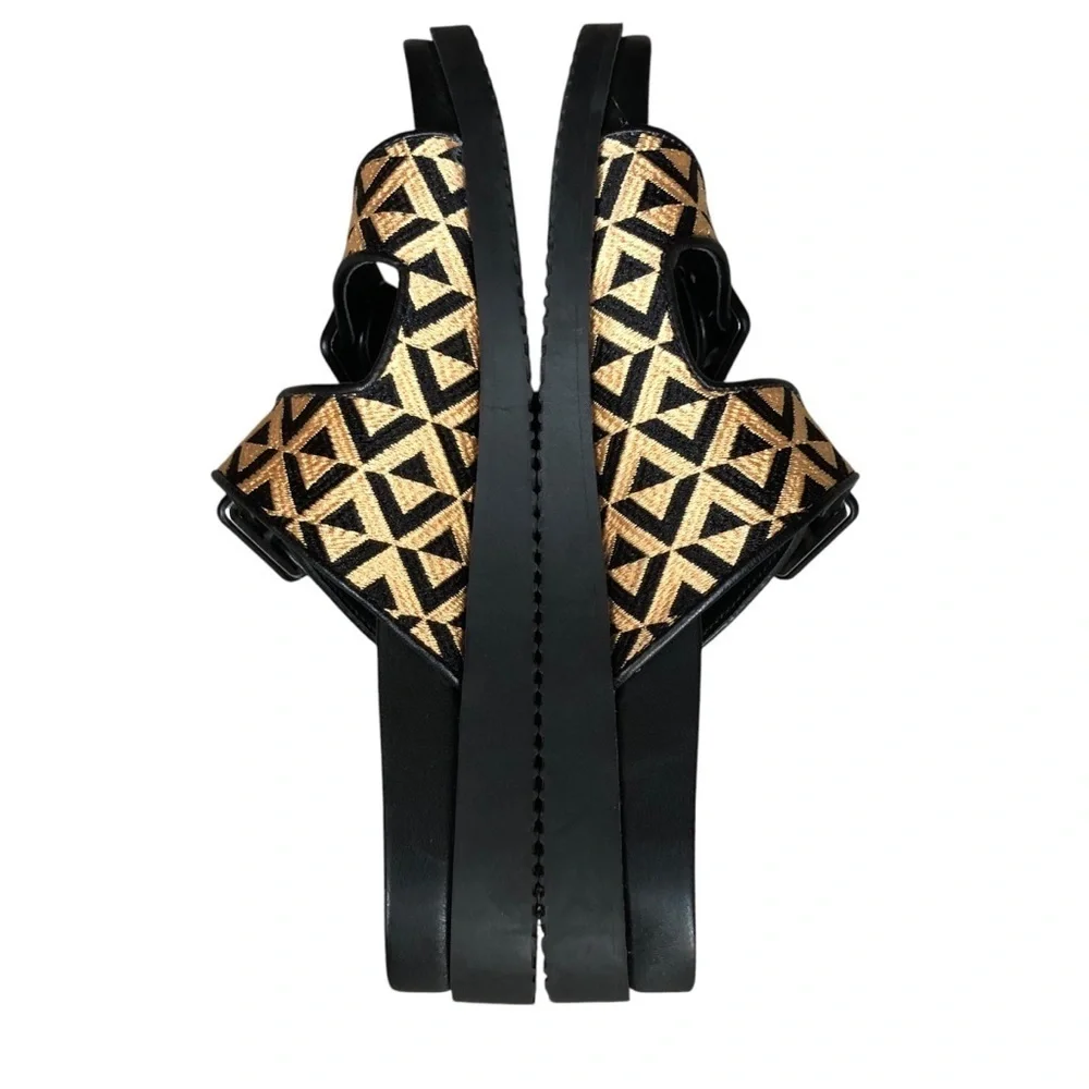 Steven New York Women's Micah Black and Gold Platform Sandals 6.5